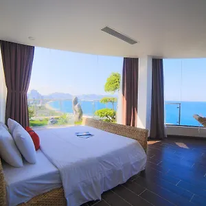 Hotell The Light