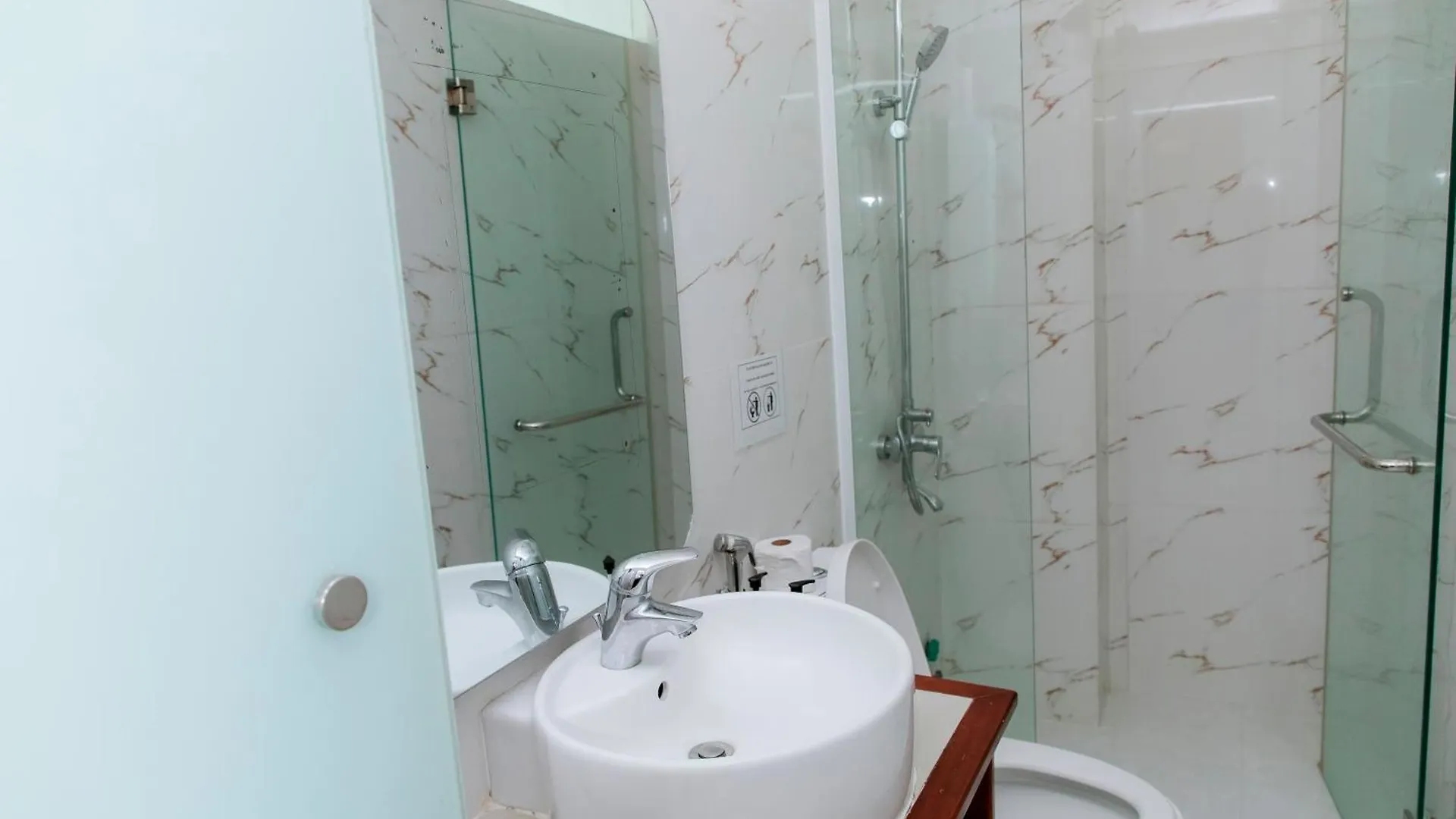 Art Deluxe Hotel Nha Trang