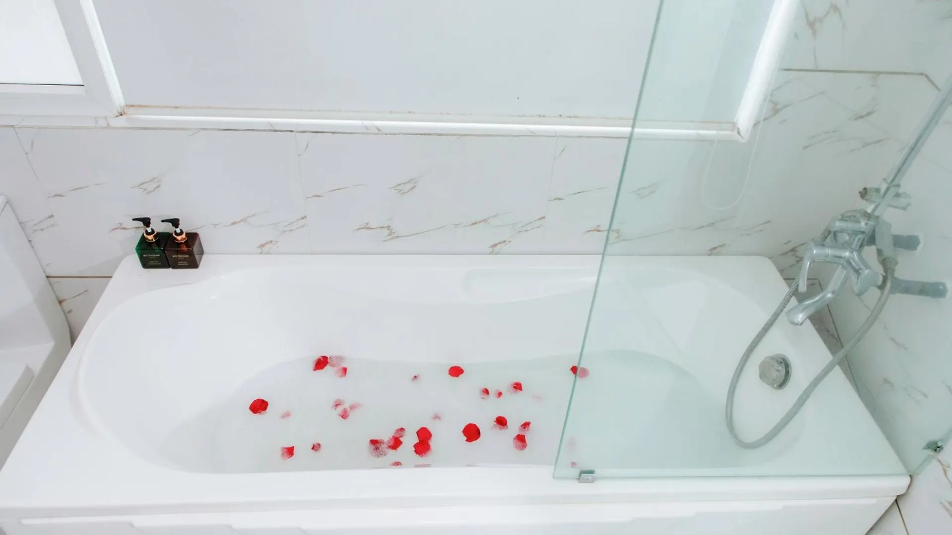 Art Deluxe Hotel Nha Trang