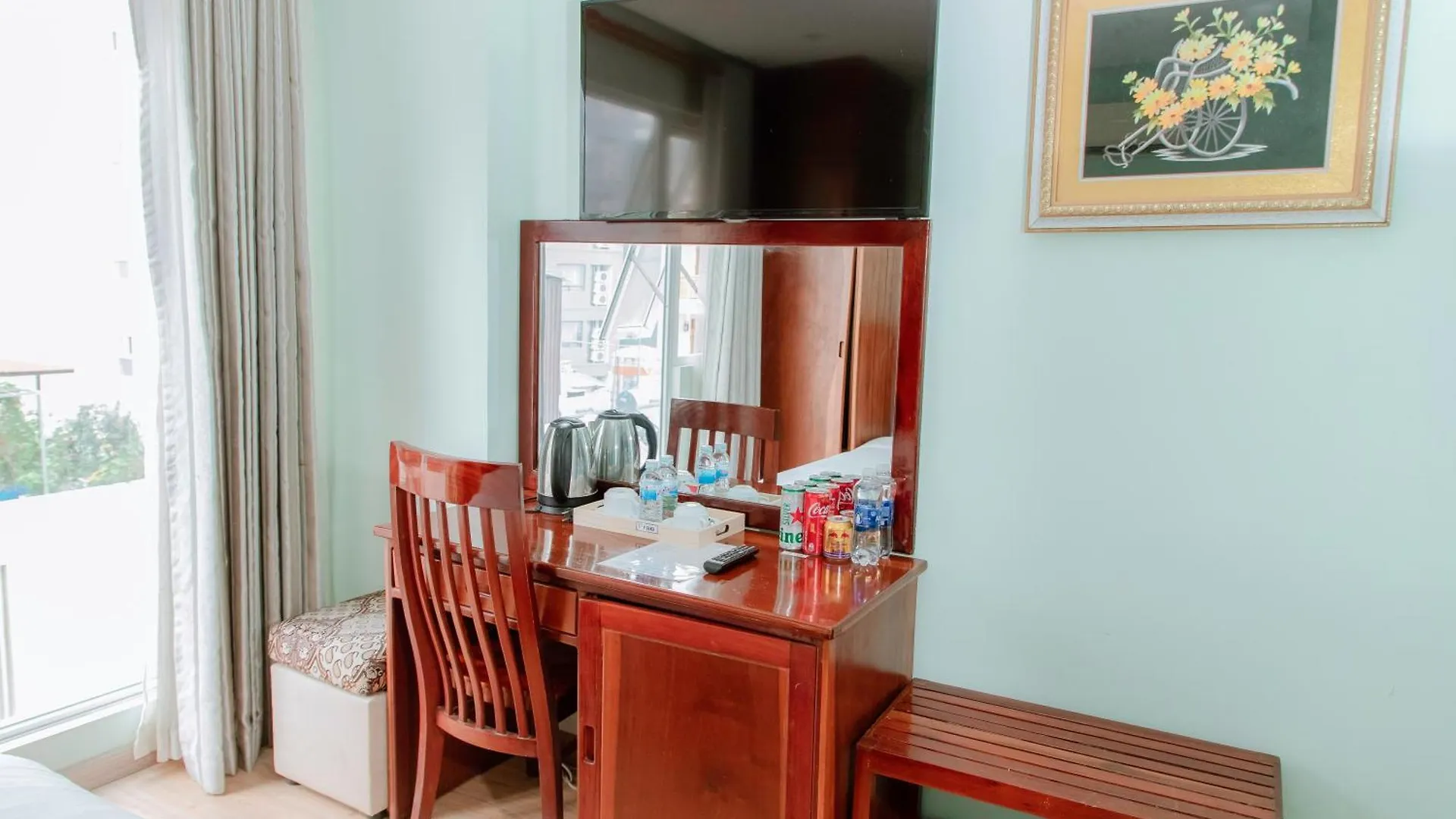 **  Art Deluxe Hotel Nha Trang Vietnam